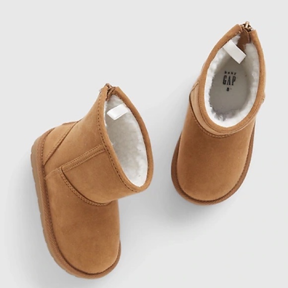 GAP Kids Cozy Vegan Suede Boots - Picture 1 of 8